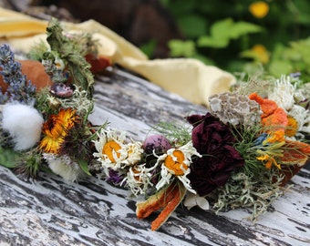 custom flower girl crown, dried flower crown, autumn flower girl, autumn flower crown, elopement flowers, farm wedding, daisy crown, yellow