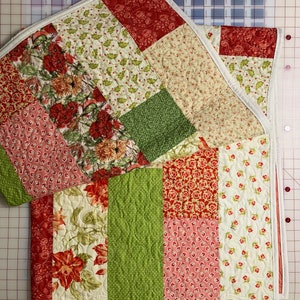 Homemade Floral Patchwork Throw Quilt (48x58 in)