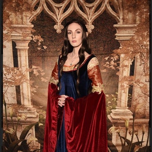 Arwen Red and Blue &quot;Dying&quot; Dress Costume