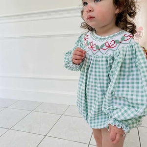 Christmas smocked bubble girl outlet
