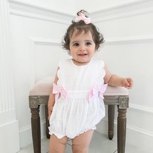 Swiss Dot Bella Bow Bubble