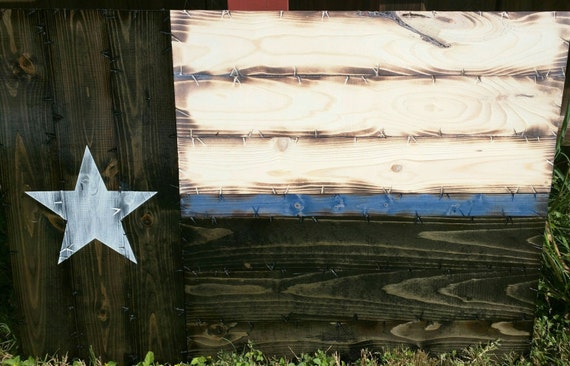 Medium Thin Blue/Red Line Texas Flag