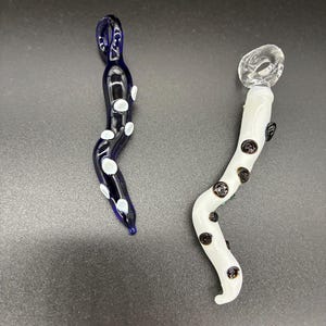 Tenticle pendant, colorful glass octopus tenticle necklace, flamework octopus necklace