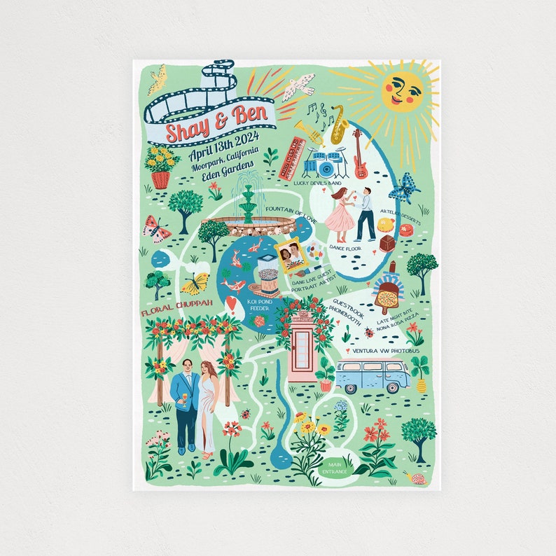 Op de afbeelding: Een eigenzinnige, ge&iuml;llustreerde trouwkaart met een groene achtergrond, met een bloemen-chuppah, een fontein van liefde, een koi-vijver, een dansvloer, een gastenboek, een fotohokje, een pizza-kraam voor laat in de avond en een vintage VW-fotobus. De kaart bevat de tekst "Shay & Ben" en "April 13th 2024".