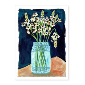 Lámina de flores, ilustración botánica en gouache, flores blancas en jarrón, póster de naturaleza, arte mural, decoración del hogar, regalo para ella, regalo de cumpleaños
