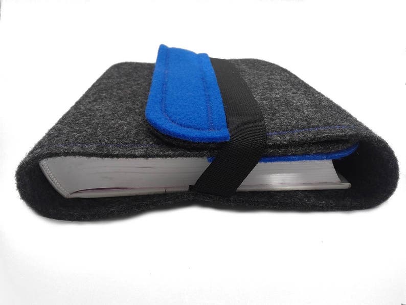 Felt book cover / book case grey and blue, useful when traveling image 1