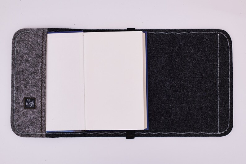 Felt book cover / book case, grey, useful when traveling image 4