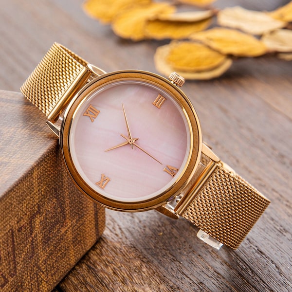 Montre en bois pour femmes, montre personnalisée, cadeau d'anniversaire pour elle, cadeau d'anniversaire pour mère