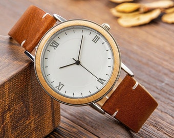 Benutzerdefinierte Uhr, Geburtstagsgeschenk, gravierte Uhr für Frauen, Holz Uhr, Geburtstagsgeschenk für Freundin