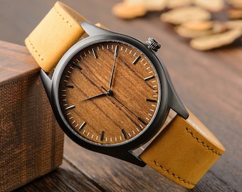 Holzuhr für Herren, Gravierte Uhr für Ihn, personalisiertes