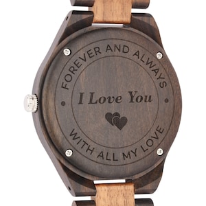 Gravierte Uhr, Holz Uhr für Männer, Geburtstagsgeschenk, Custom Watch, Holzuhr graviert, Geschenk für Ehemann Freund Bild 4