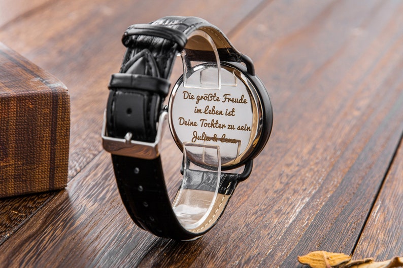 Cadeau de Noël pour lui, montre en bois, montre gravée, montre personnalisée, cadeau de Noël pour fils, cadeau personnalisé image 3