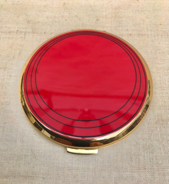 Vintage Stratton Scarlet Enamel Powder Compact, I… - image 3