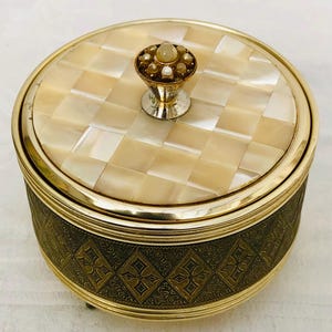 1960s Gold Tone, Musical Powder Box With Decorative Mother-Of-Pearl, Mirrored Lid & Original Sifter.