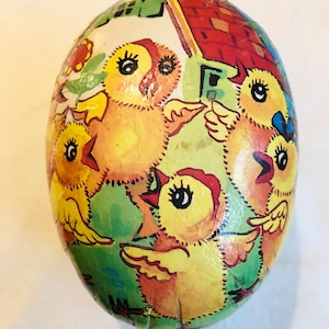 Large Vintage German Papier-mâché Easter Egg Candy Container, German Nestler Egg, Lithographed Easter Decor