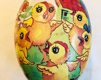 Large Vintage German Papier-mâché Easter Egg Candy Container, German Nestler Egg, Lithographed Easter Decor