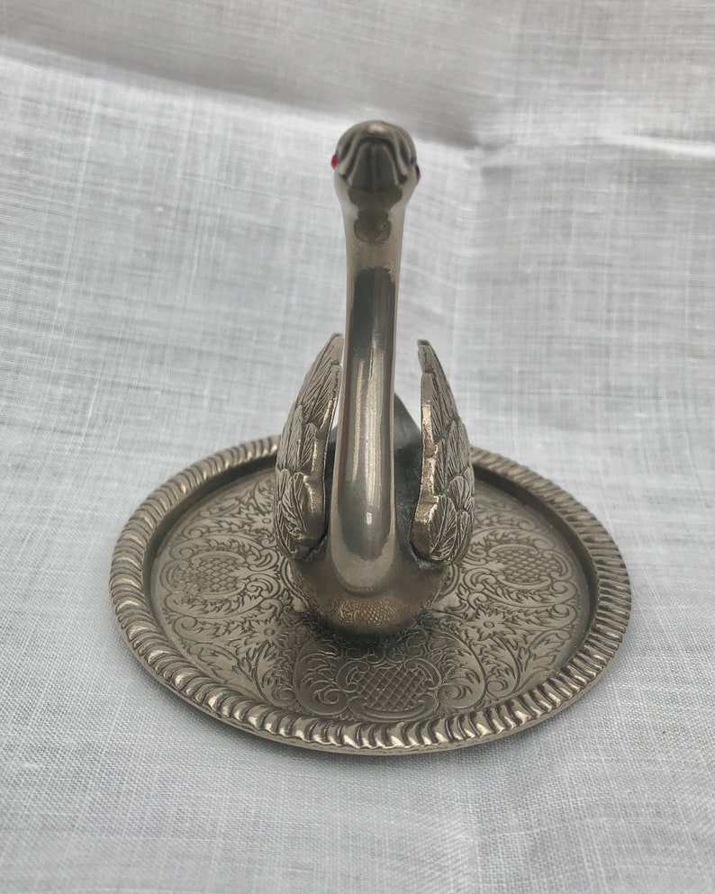 Midcentury Swan Ring Holder, Vintage Zinc Alloy Silver, Vanity Table Decor image 5