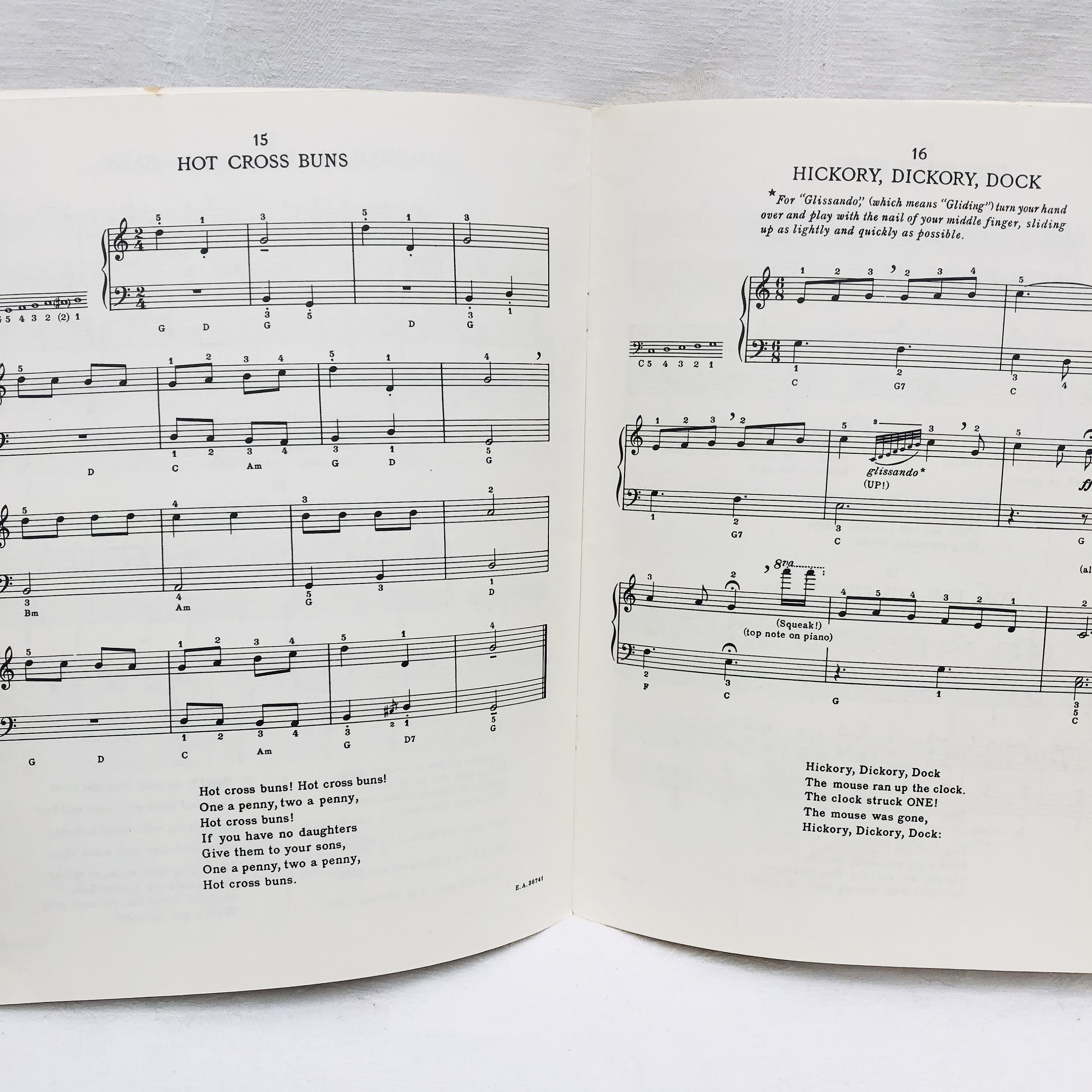 アンティーク楽譜「Nursery Songs」 Japanese Traditional Nursery Rhymes Collection Sheet Music