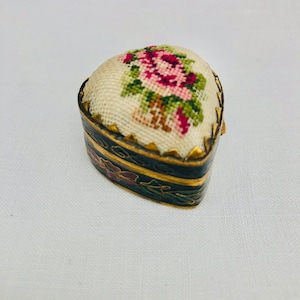 1950s Vintage Heart Shaped, Petit Point Cloisonné Pill Box/Ring Box, Enamel & Brass Cloisonné Box