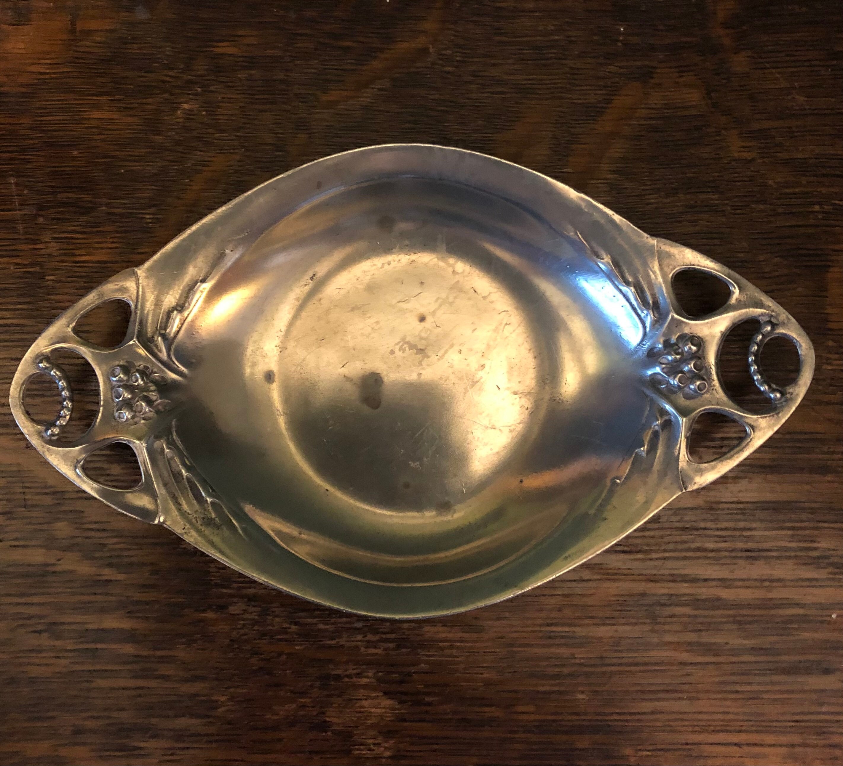 アールヌーボー ピューター ピン トレイ アンティーク ピューター ピン