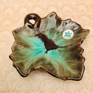 Midcentury Tropfglasur Keramik Ahornblatt von McMaster Craft Pottery, Kanada