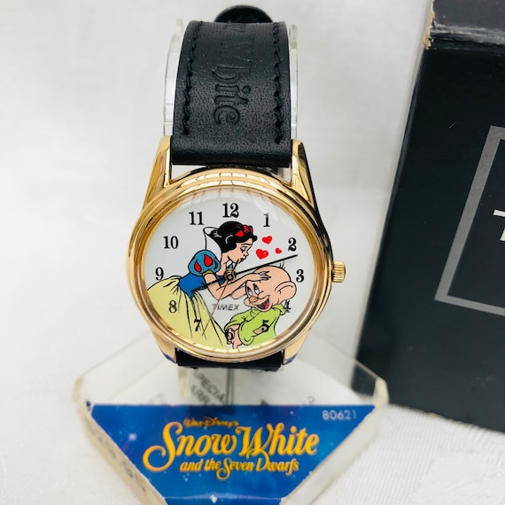 Vintage Timex Disney Snow White & Dopey Watch, Working  display picture 3