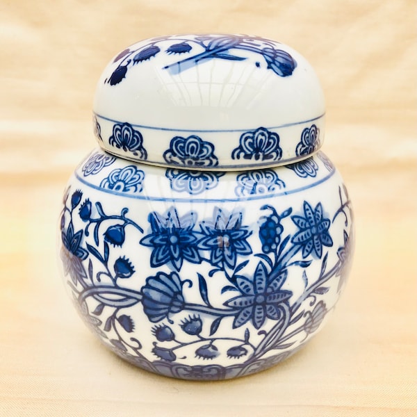 Vintage Chinoiserie Blue & White Ginger Jar Tamaño mediano, Grand Millennial Style