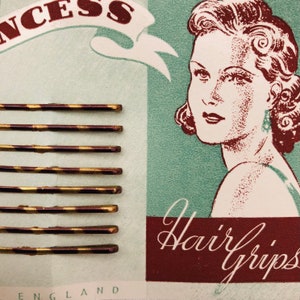 1950s Midcentury, Vintage Original Carded Bobby Pins/Hair Grips, Super Cute Graphic, Wonderful Condition.