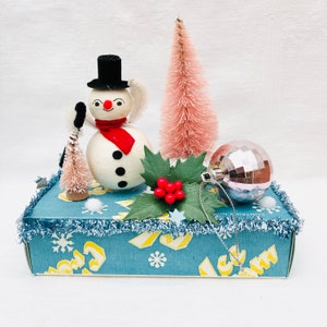 Vintage Handmade Xmas Kitsch Snowman Assemblage Upon An Ice Cream Carton, Cute Vintage Xmas Decor.