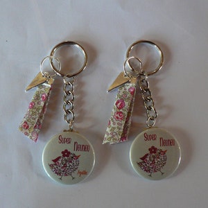 38mm Super Nanny Liberty Eloïse Pink Customizable Key Ring Badge.
