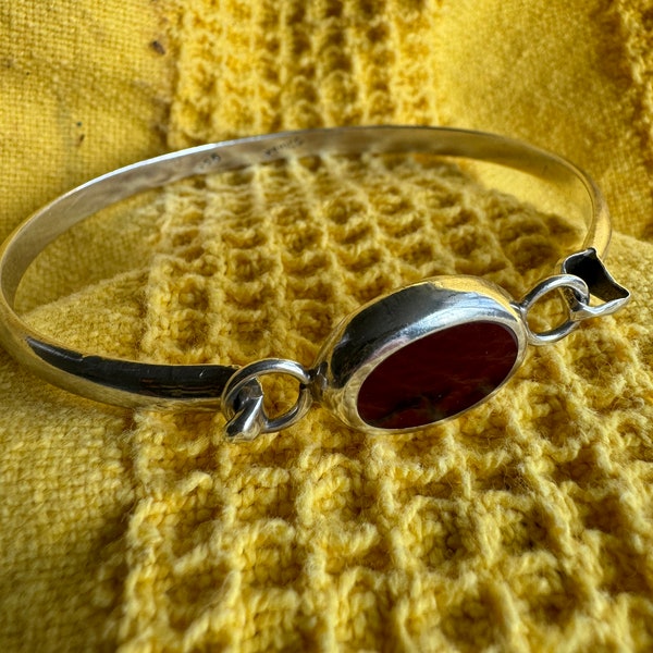 Vintage sterling bracelet, loop and clasp, carnelian and sterling, Mexican sterling, tension opening, carnian enclosed in sterling, hook