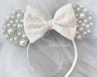 Bride Minnie Ears Headband, White Minnie Bride Ears, Bride Mickey Ears, Bridesmaid Mickey Ears,  Mickey Bachelorette, Mickey Veil Ears