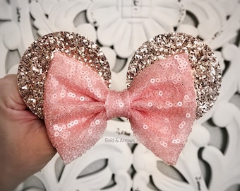 Rose Gold and Blush Minnie Bow, Mouse Ears Headband, Minnie Headband, Mouse Ears headband, Mouse Trip, Minnie Party, Sequin Bow, Glitter