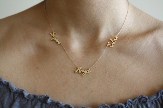 Personalized Name Necklaces a Trend That’s Here to Stay