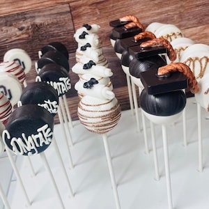 Graduation Cake Pops