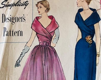 Raro vestido de noche estilo New Look de 1949 con sobrefalda. Patrón de diseñador Simplicity 8220 B34 CC.