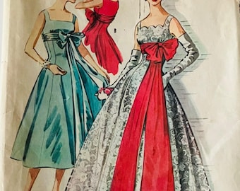 Patrón de vestido de noche McCalls 3789 B32 de la década de 1950 con fajín largo espectacular CC