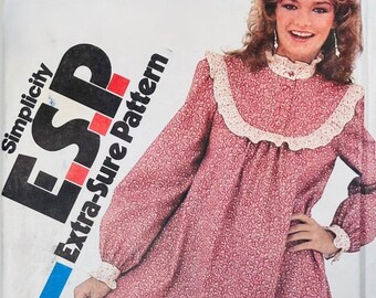 Patrón de vestido estilo campestre estilo pradera de Simplicity de los años 80, talla 10-14, con dobladillo con volantes.
