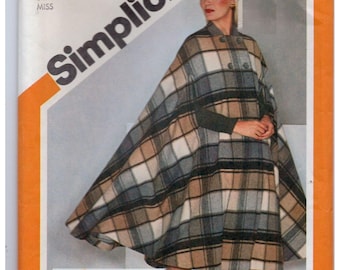 80s Pauline Trigère Dress & Cape Pattern Simplicity 9799 Sz 12 Bust 34 Uncut FF