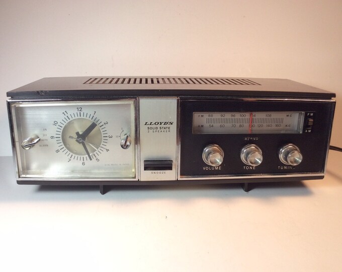 Lloyd's Analog Clock Radio Solid State Two Speaker Curved Etsy