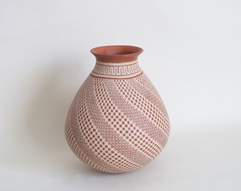 Pottery Vase by Jesus Rodriguez of Mata Ortiz 12.5"x10"