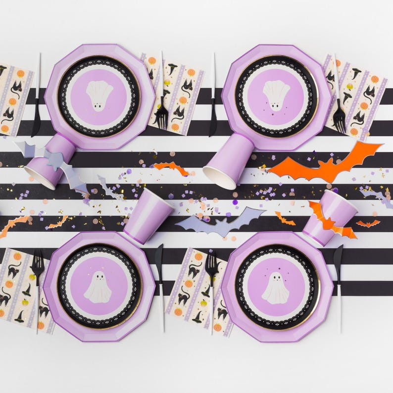 Black Noir Signature Cabana Stripe Table Runner - Thumbnail 2