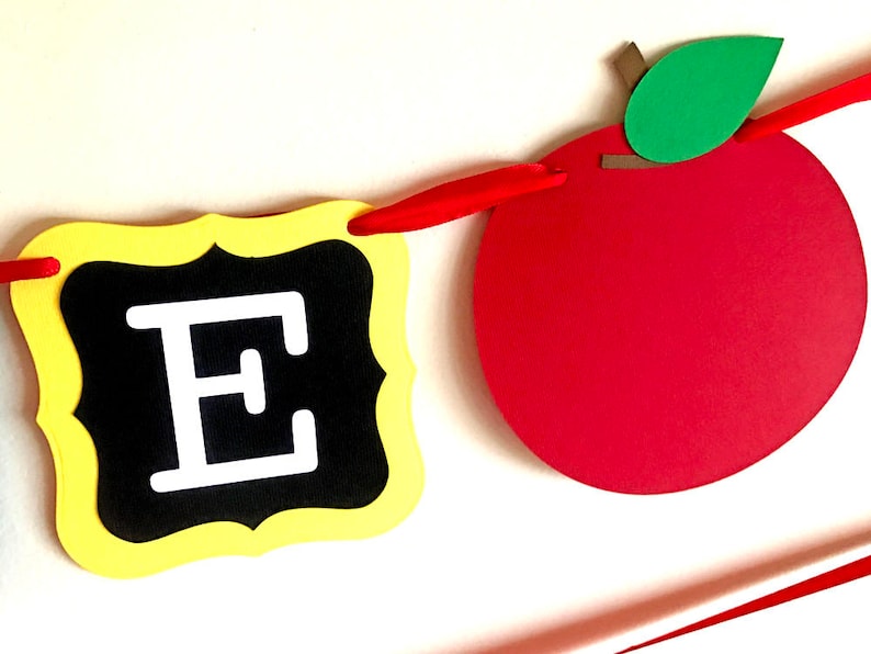 Welcome Back Banner, Welcome Banner, First Day of School, Teacher Banner, Classroom Banner, Back To School Decor, Sign, Apple Photo Prop image 4