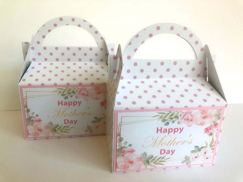 Mothers Day Gift Box, Personalized Mother's Day Favor Box, Gift for Mom, Her image 6