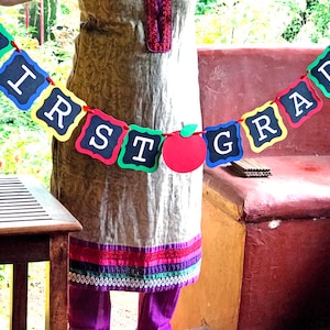 Grade Banner, First Day of School Banner, 1st Day of School, Back to School,  Teacher Banner, Classroom Decoration, School Supplies