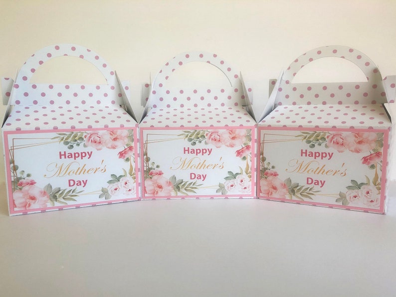Mothers Day Gift Box, Personalized Mother's Day Favor Box, Gift for Mom, Her image 9