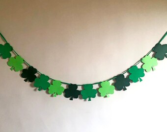 Shamrock Banner, St Patricks Day Garland, St Pattys Day Decoration, Lucky Irish Theme Party Pennant, Clover Sign, Bunting