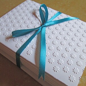 Blumen geprägte Karten, 8er-Set / Notizkarten-Set / Briefpapier-Karten-Set / Happy Birthday-Karten-Set / Hochzeits-Briefpapier / alle Gelegenheits-Box-Karten