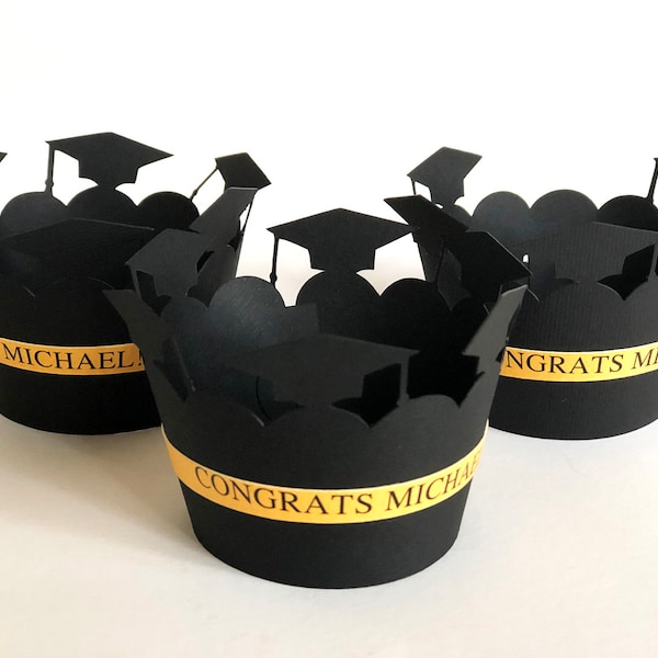 Abschluss-Cupcake-Förmchen, personalisierte Cupcake-Förmchen, Party-Dekorationen für High School, College-Abschluss, Klasse 2024 Wraps-24