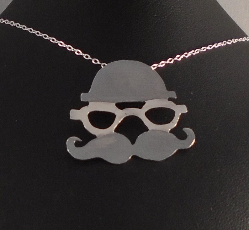 Sterling Silver Etched Gentleman Necklace